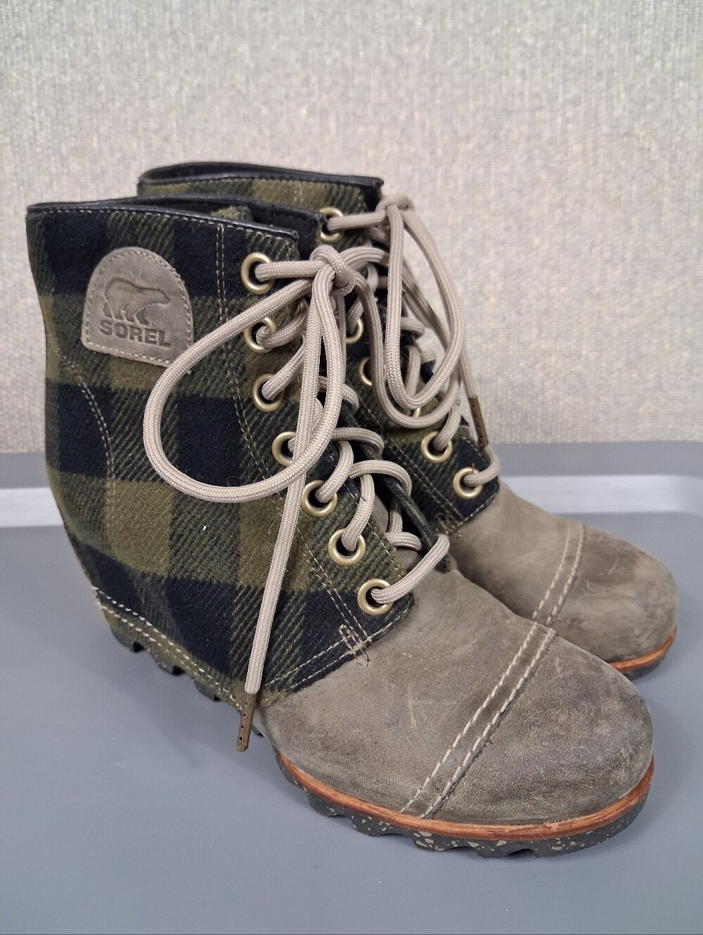 SOREL PDX Wedge Boots Womens 8 Plaid Green Buffalo Check Suede Leather Lace Up